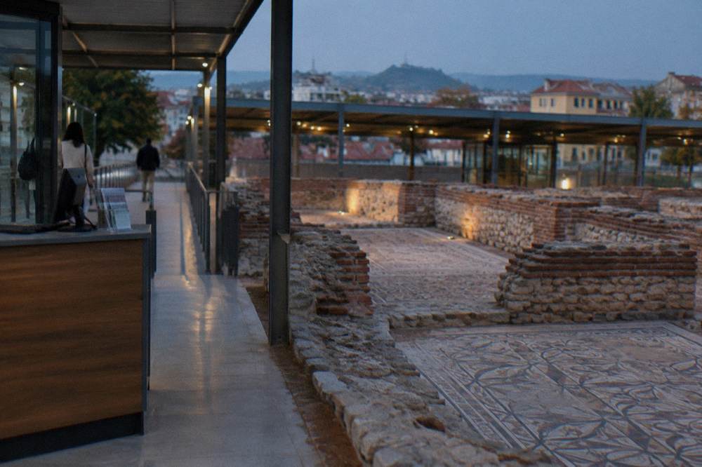 Ticket desk and entrance walkway of the Episcopal Basilica visitor centre in Plovdiv