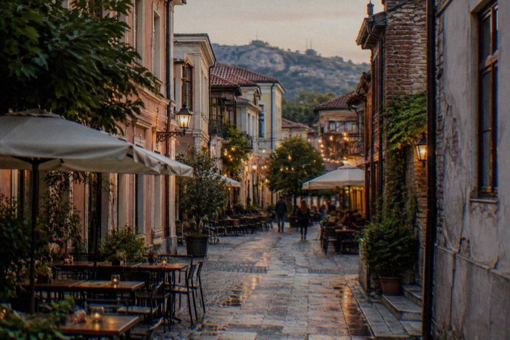 Evening lights on the narrow lanes of the Kapana creative district in Plovdiv
